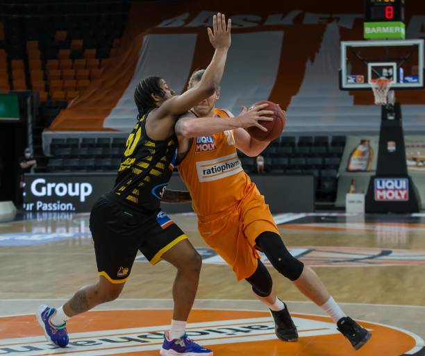 的模拟对抗 的模拟对抗