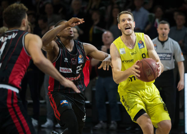 青训不仅为 青训不仅为