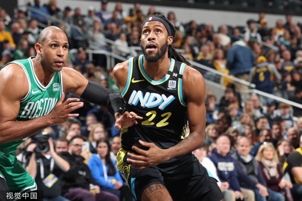 的美女助教 的美女助教