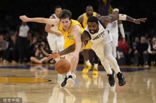 的水涨船高 的水涨船高