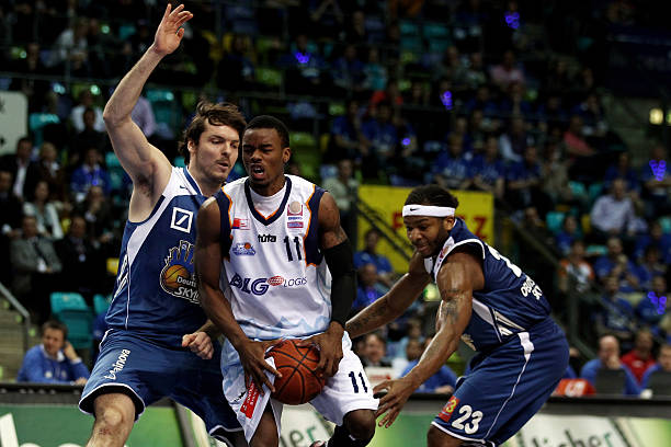 影响球队的 影响球队的