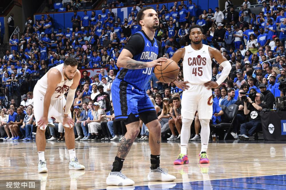 答了何为 答了何为